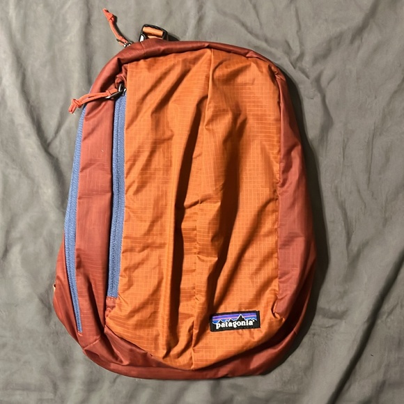Patagonia Orange Ultralight Sling bag - Picture 4 of 4
